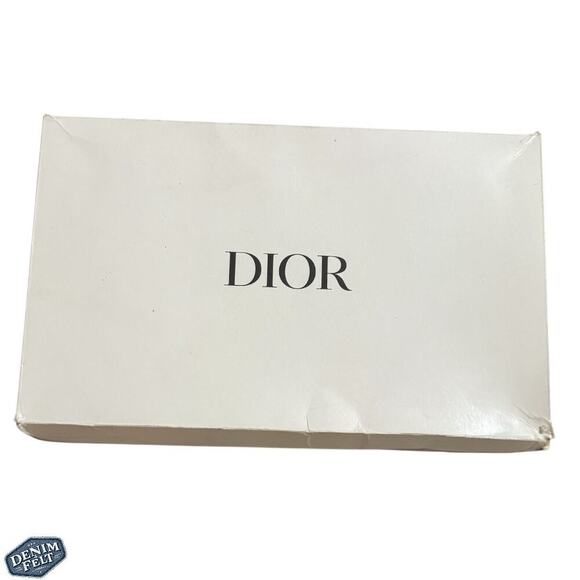 Christian Dior Beauté Red Canvas Travel Cosmetic Pouch – Embossed CD Logo | NEW - Picture 10 of 11